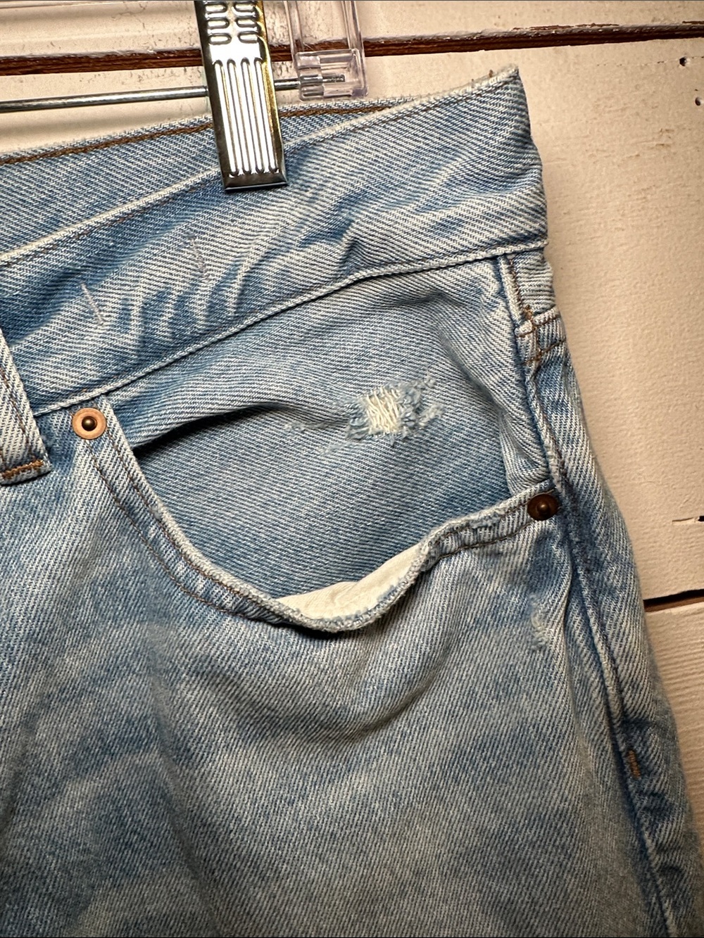 Madewell Low Slung Baggy Cuffed Jeans - Picture 3 of 13